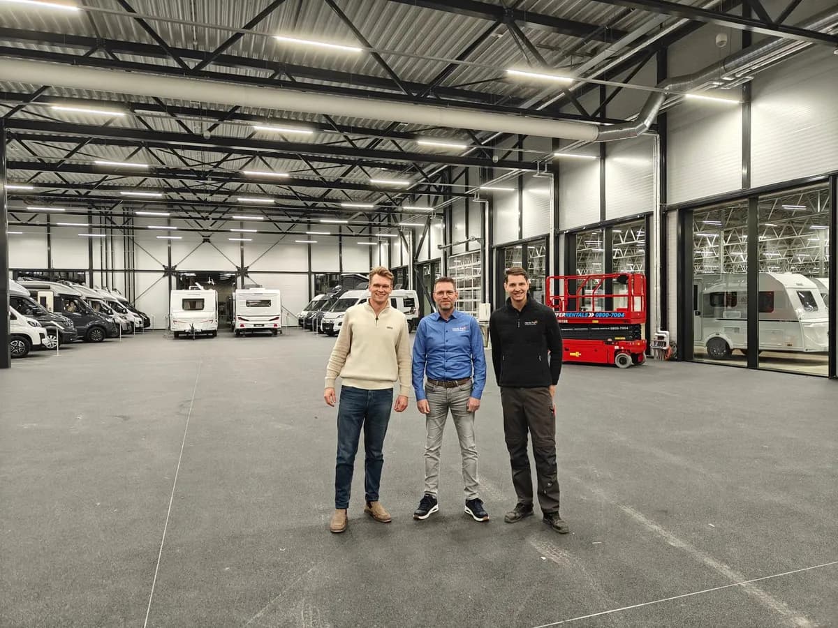 Researchable engineers on site in a partner's production hall
